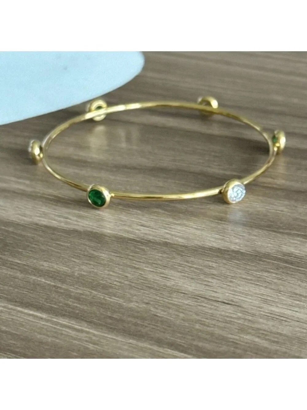 Gold and Green Bangle Bracelet Q593